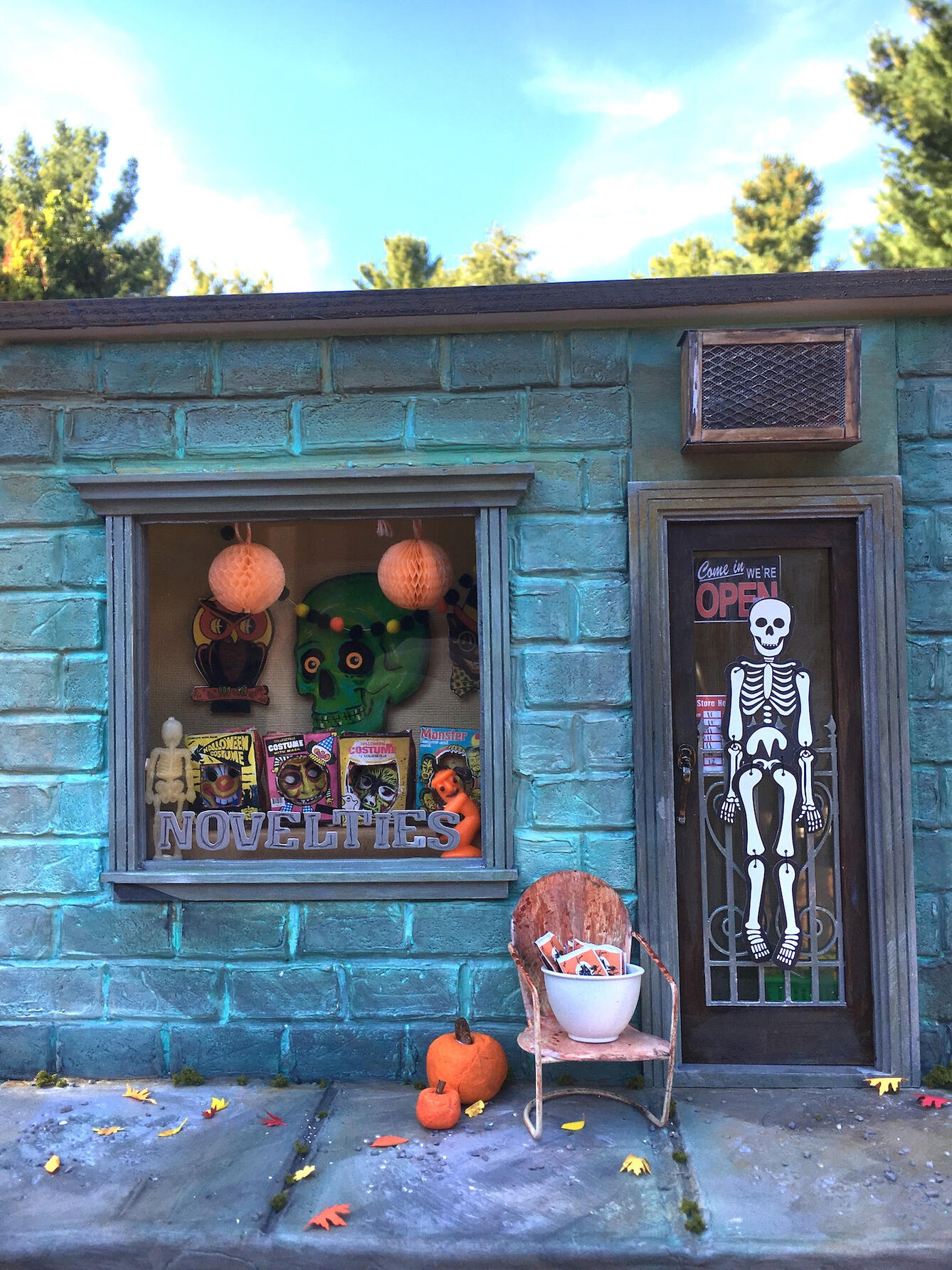 Halloween Shop