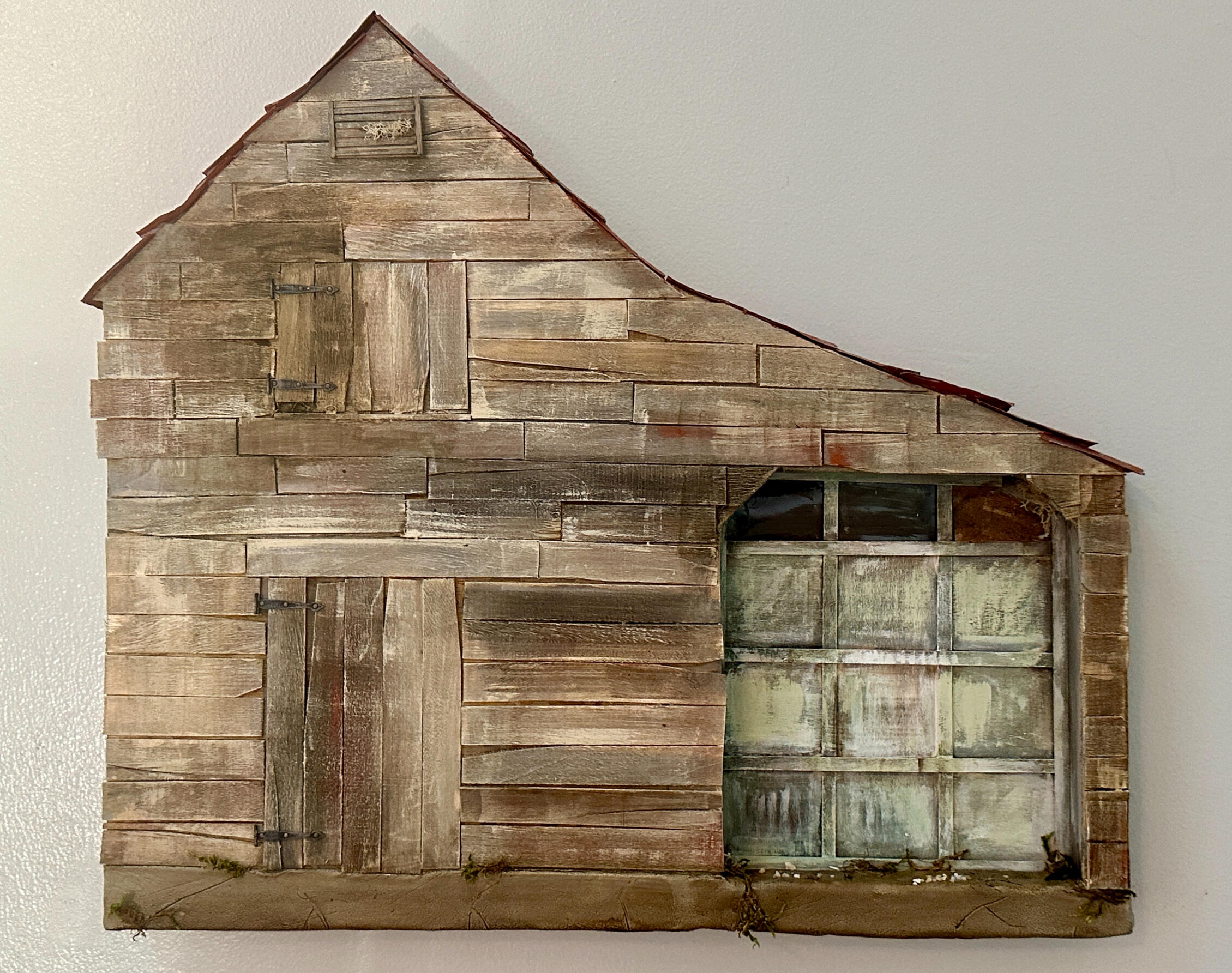 Barn with garage, 18" x 15" x 1.75"